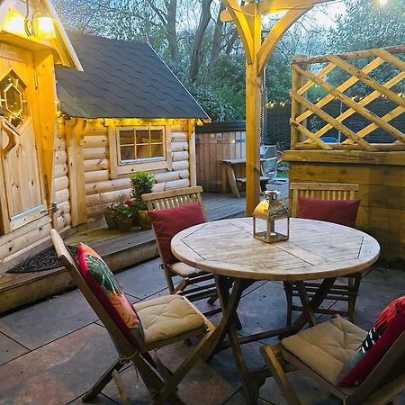 Stamford Meadows Glamping With Private Hot Tubs 호텔 외부 사진