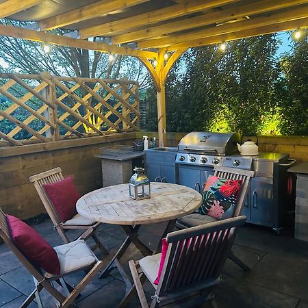 Stamford Meadows Glamping With Private Hot Tubs 호텔 외부 사진