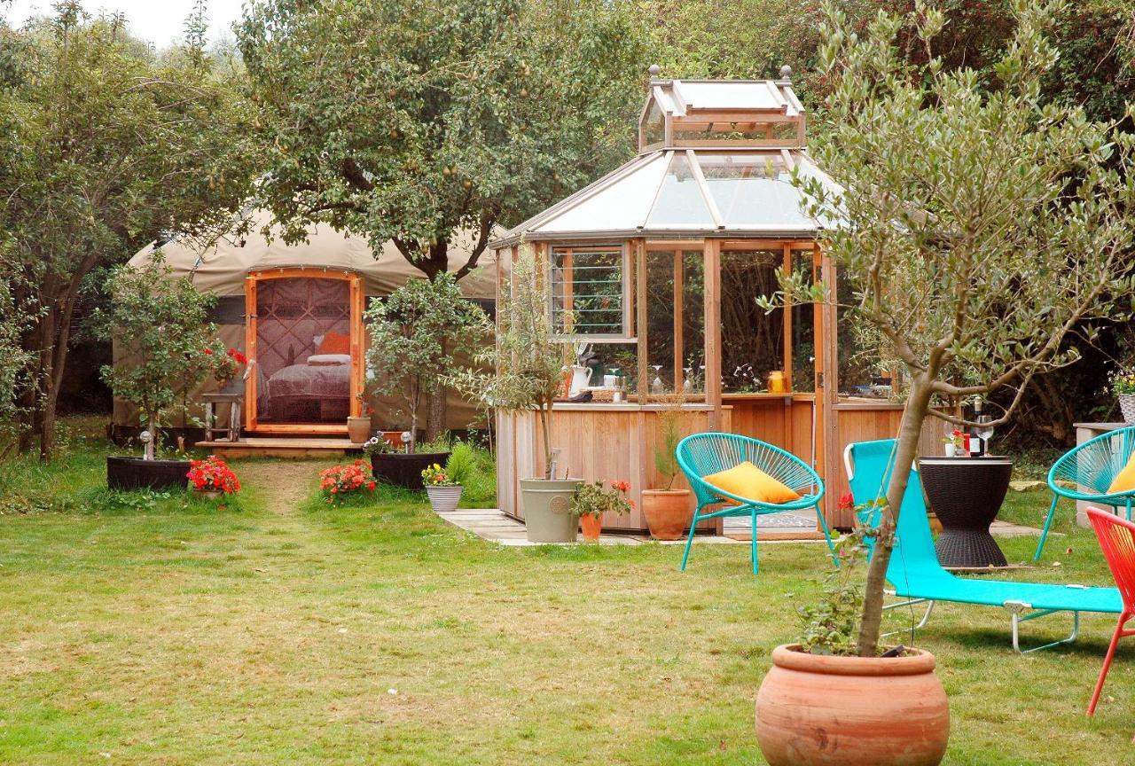 Stamford Meadows Glamping With Private Hot Tubs 호텔 외부 사진
