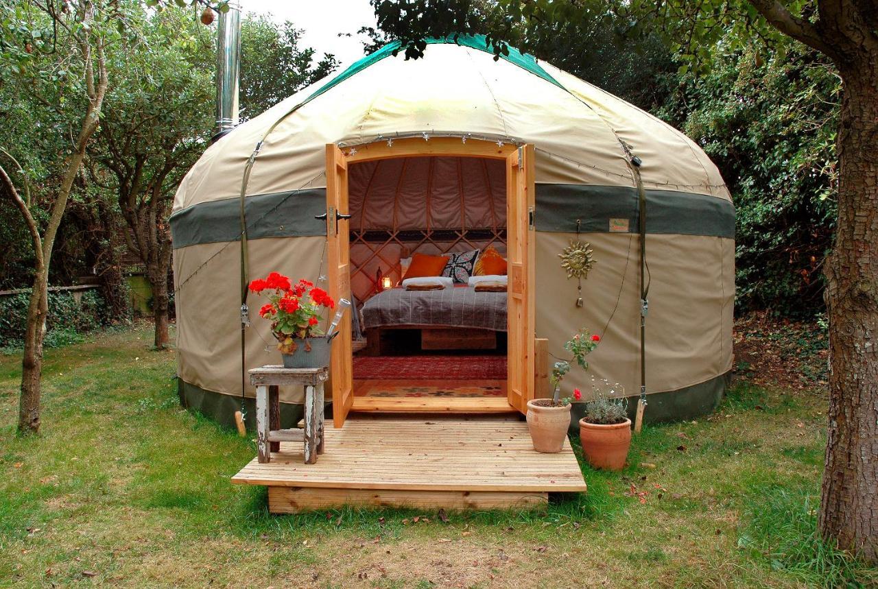 Stamford Meadows Glamping With Private Hot Tubs 호텔 외부 사진