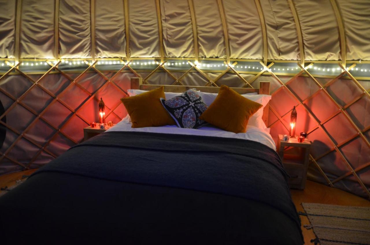 Stamford Meadows Glamping With Private Hot Tubs 호텔 외부 사진