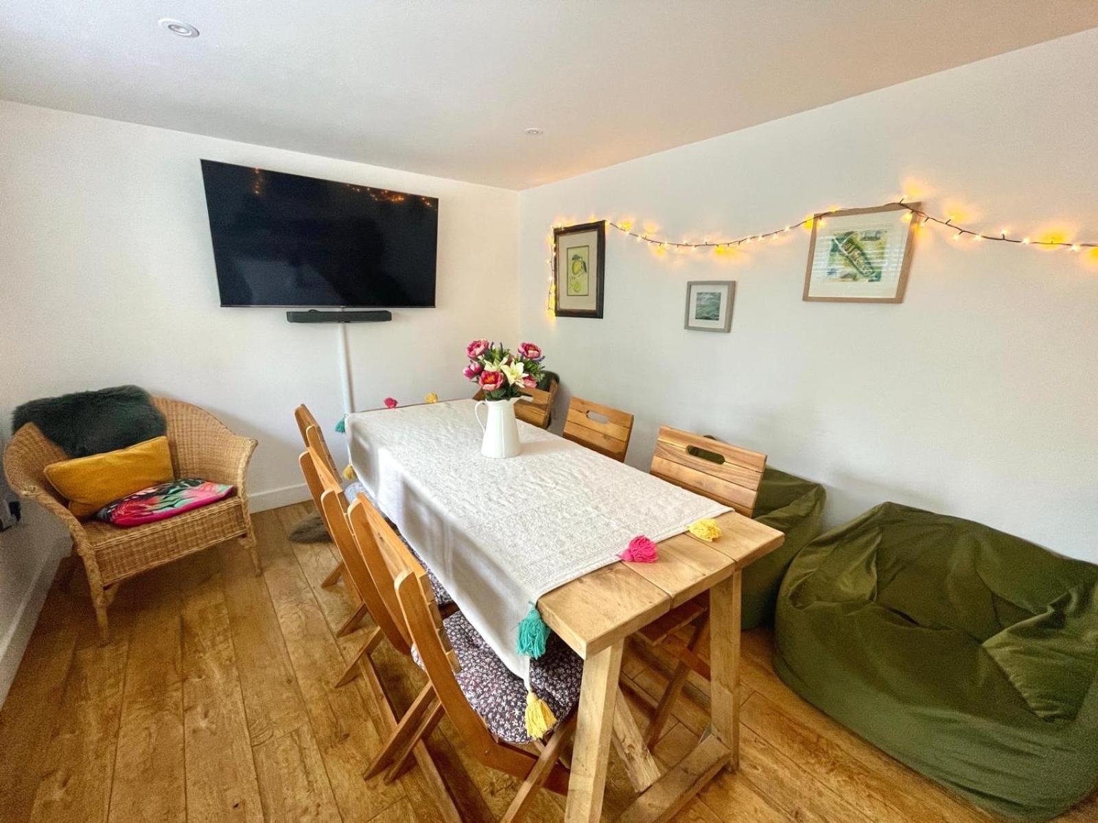 Stamford Meadows Glamping With Private Hot Tubs 호텔 외부 사진