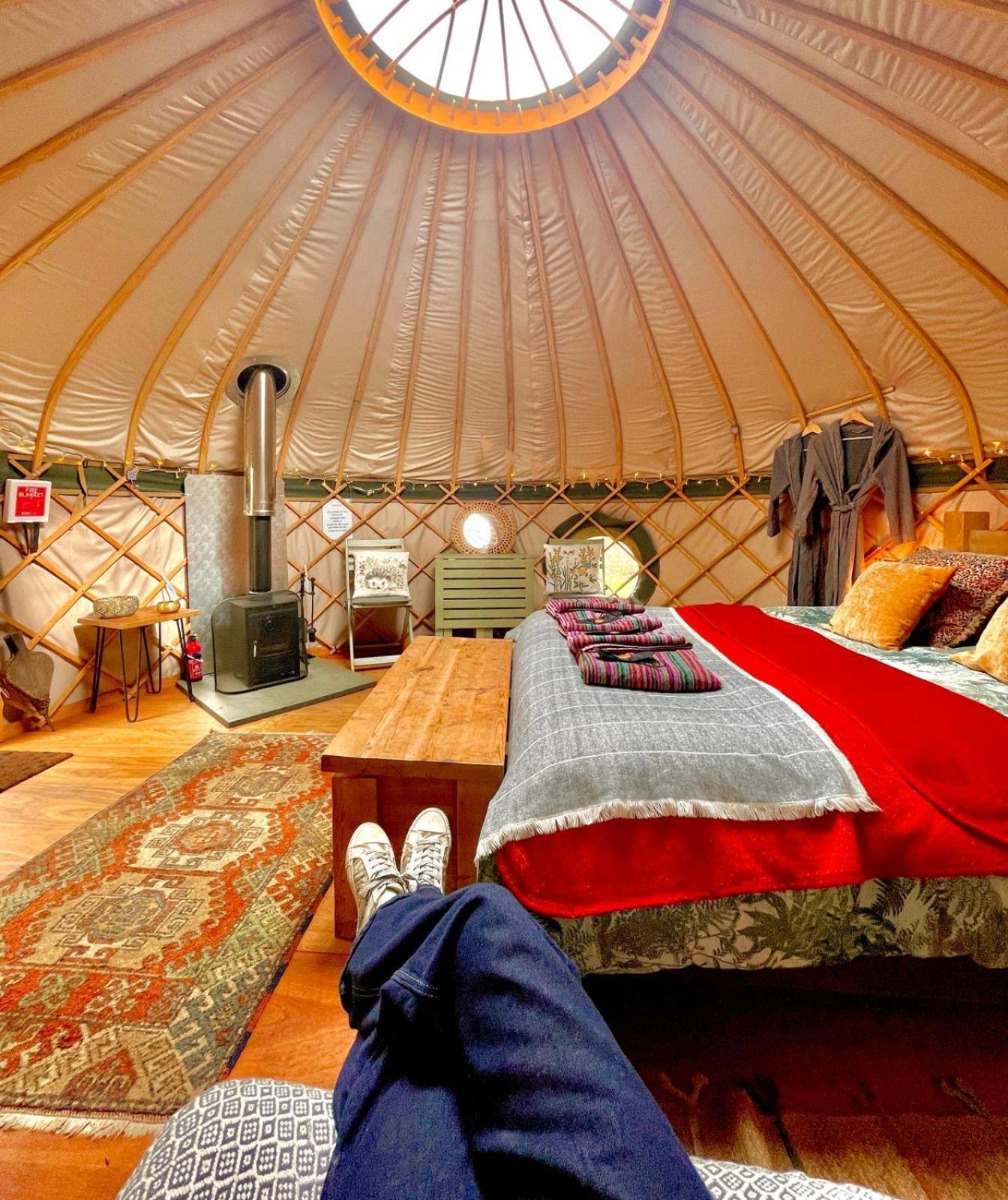 Stamford Meadows Glamping With Private Hot Tubs 호텔 외부 사진